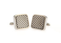 massive silberfarbene Manschettenknöpfe