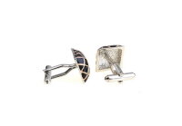 schwarz verzierte Manschettenknöpfe